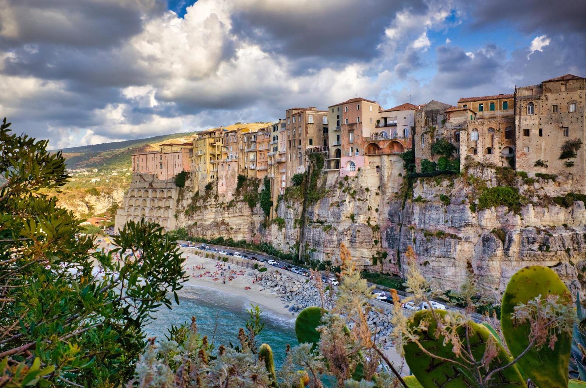Aparthotel Bloom Tropea à Ciaramiti Extérieur photo