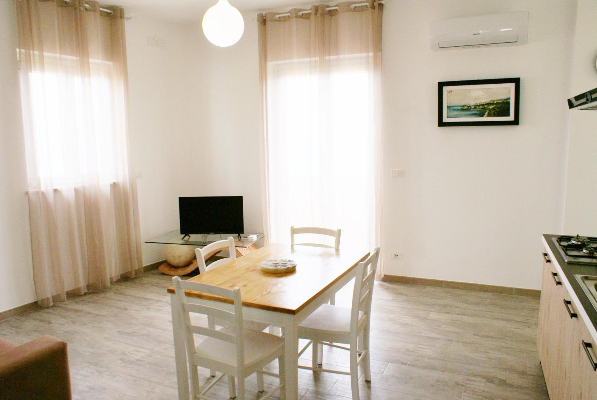 Aparthotel Bloom Tropea à Ciaramiti Extérieur photo