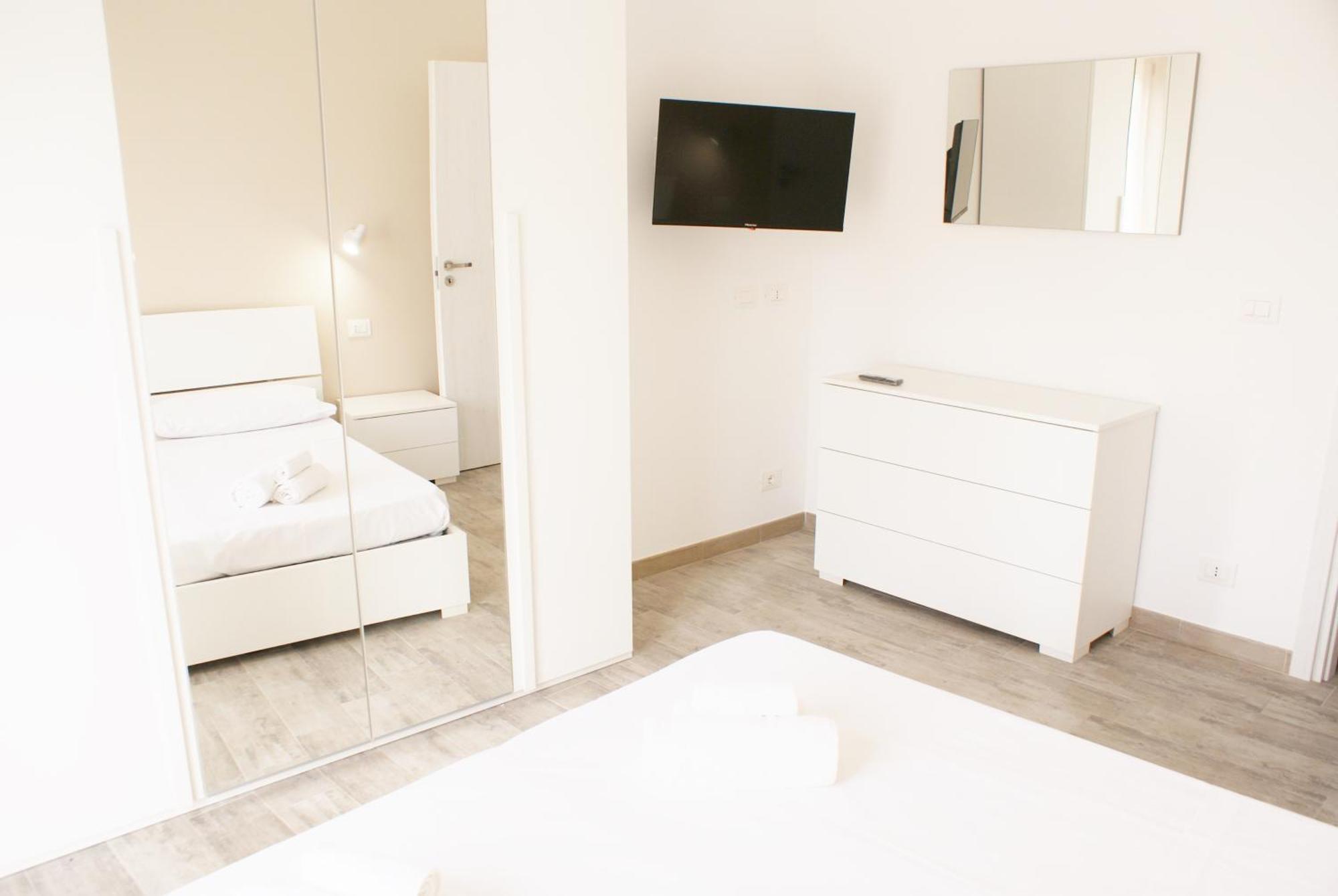 Aparthotel Bloom Tropea à Ciaramiti Extérieur photo